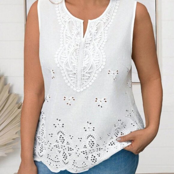 * NWT White Eyelet and Crochet Front EMERY ROSE Sleeveless Top Ladies Plus 5XL - Picture 4 of 6